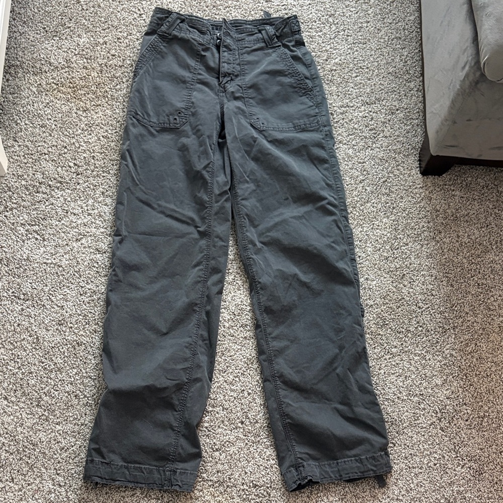 American Eagle Outfitters Dark Gray Cargo Pants women’s